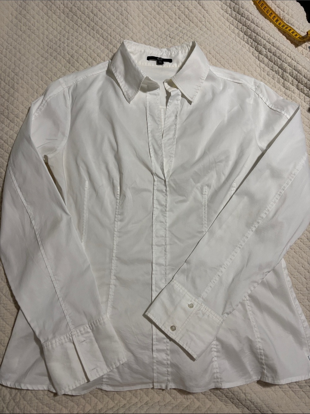 Hugo Boss White Dress Shirt - Classic Collared Button-Front